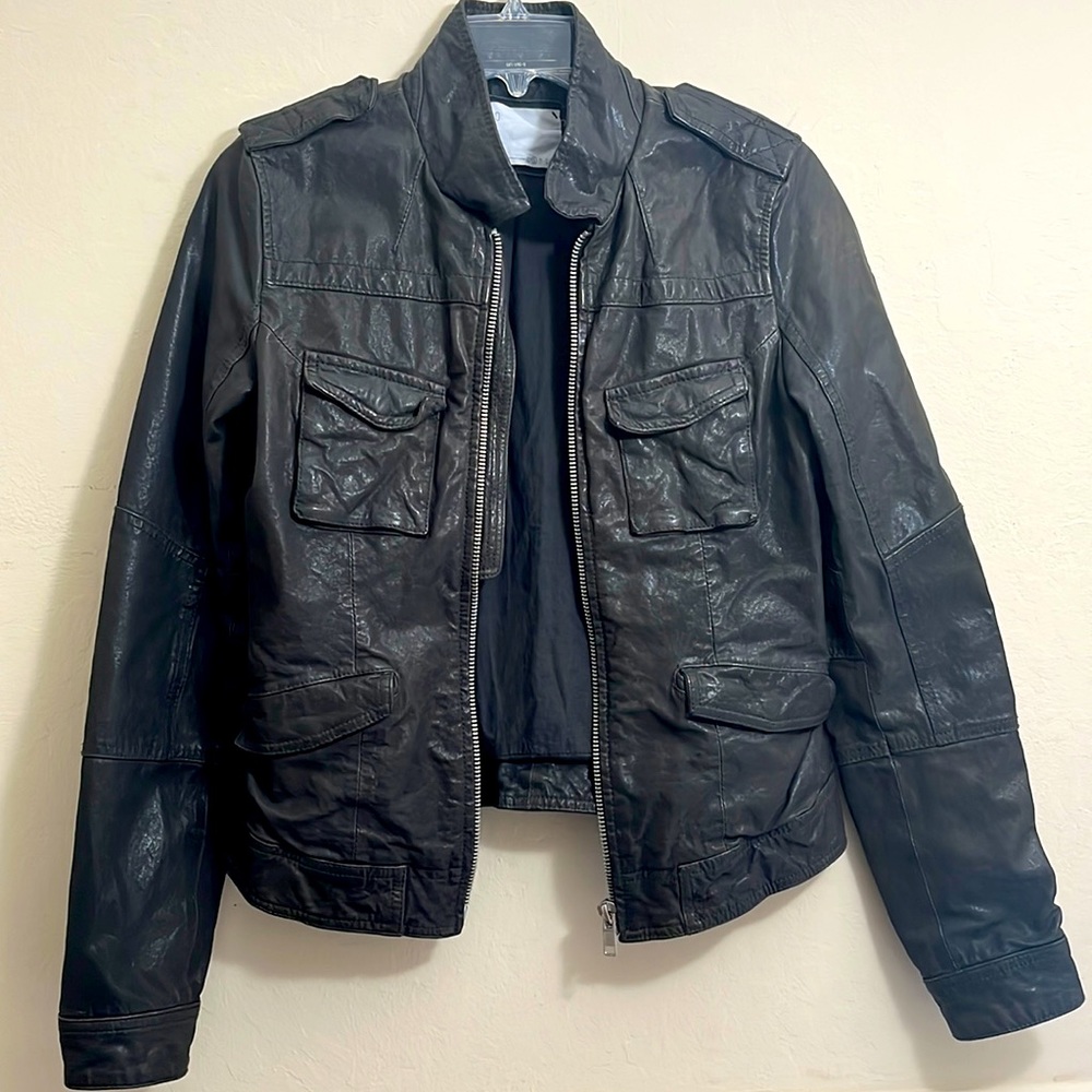 Q40 Crinkled Leather Jacket
